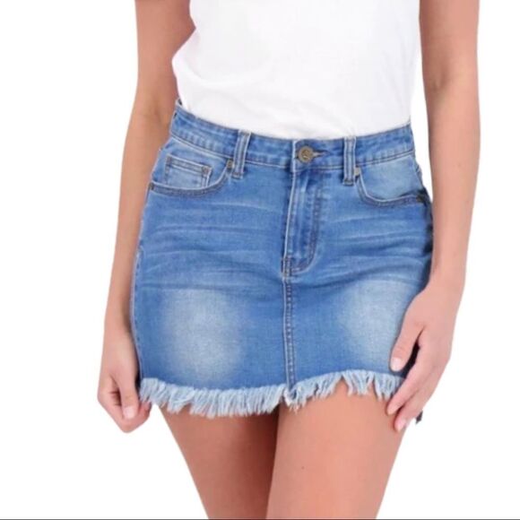 GoGo Jeans USA Denim Distressed Mini Skirt Size 5 - Picture 1 of 13